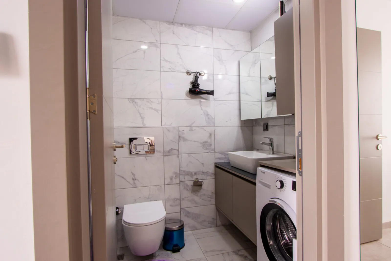 Sunrise Apartment banyo